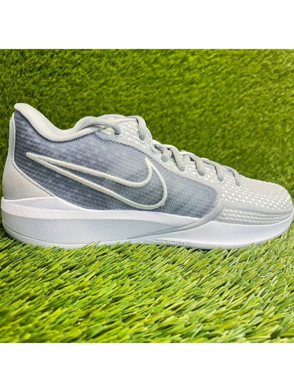 Nike Sabrina 1 TB Womens Size 7 Wolf Gray Athletic Basketball Shoes Sneakers